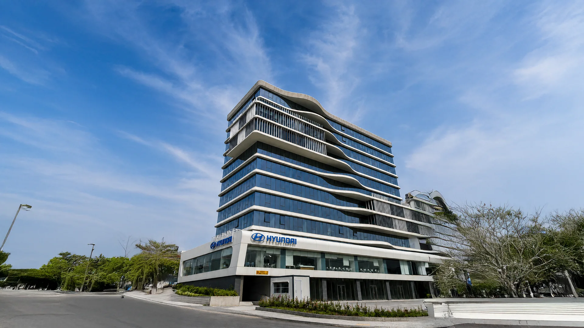 ETS Plaza